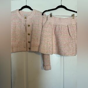 Vici skirt and sweater set